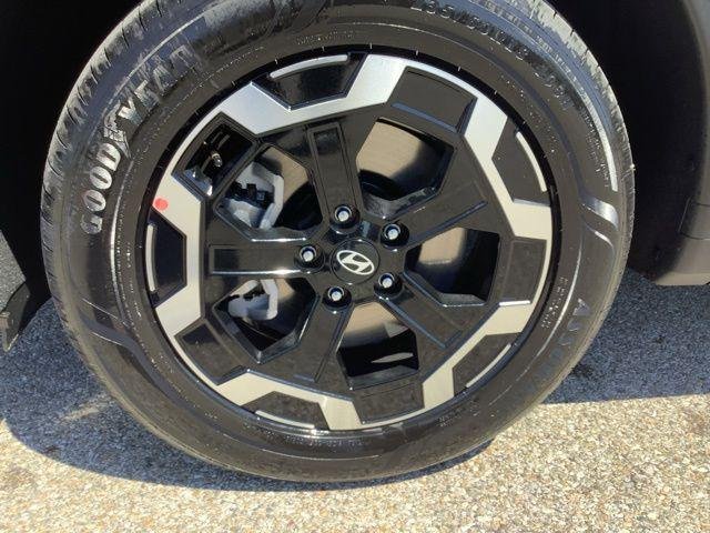 New 2026 Gray Hyundai SEL image 34