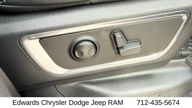 2026 RAM 1500 Laramie - Photo 38