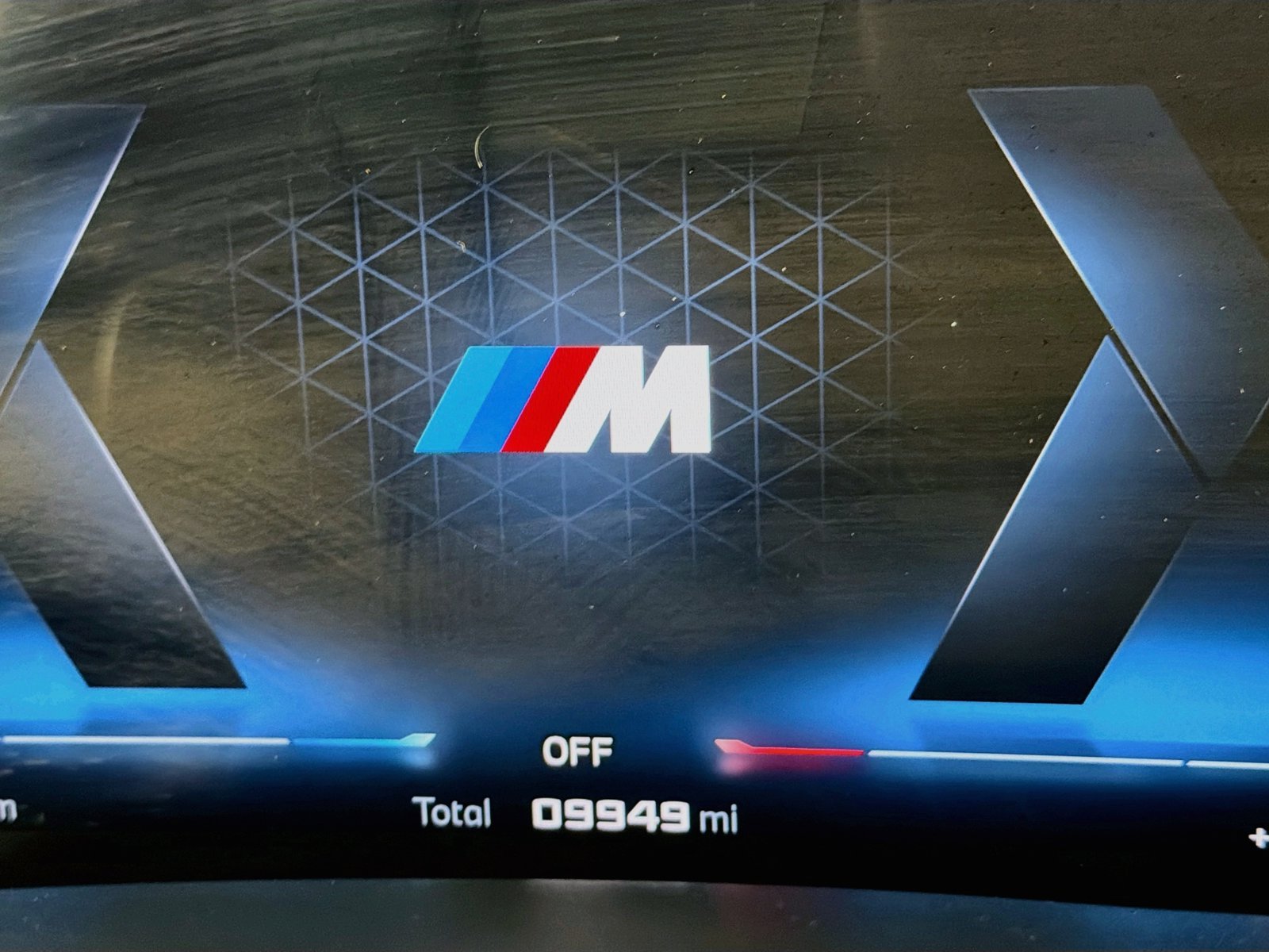 Used 2026 Dravit Grey Metallic BMW M60i image 12