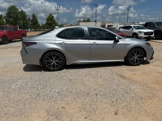 Used 2021 Silver Toyota SE image 16