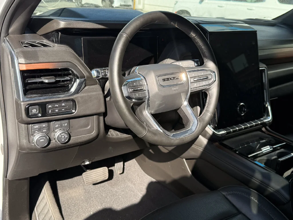 Used 2025 Summit White GMC Denali image 16