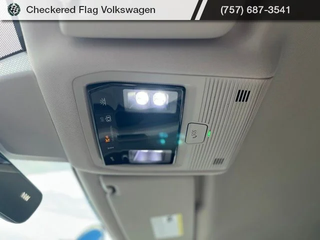 Used 2026 Opal White Pearl Volkswagen 2.0T SE image 19