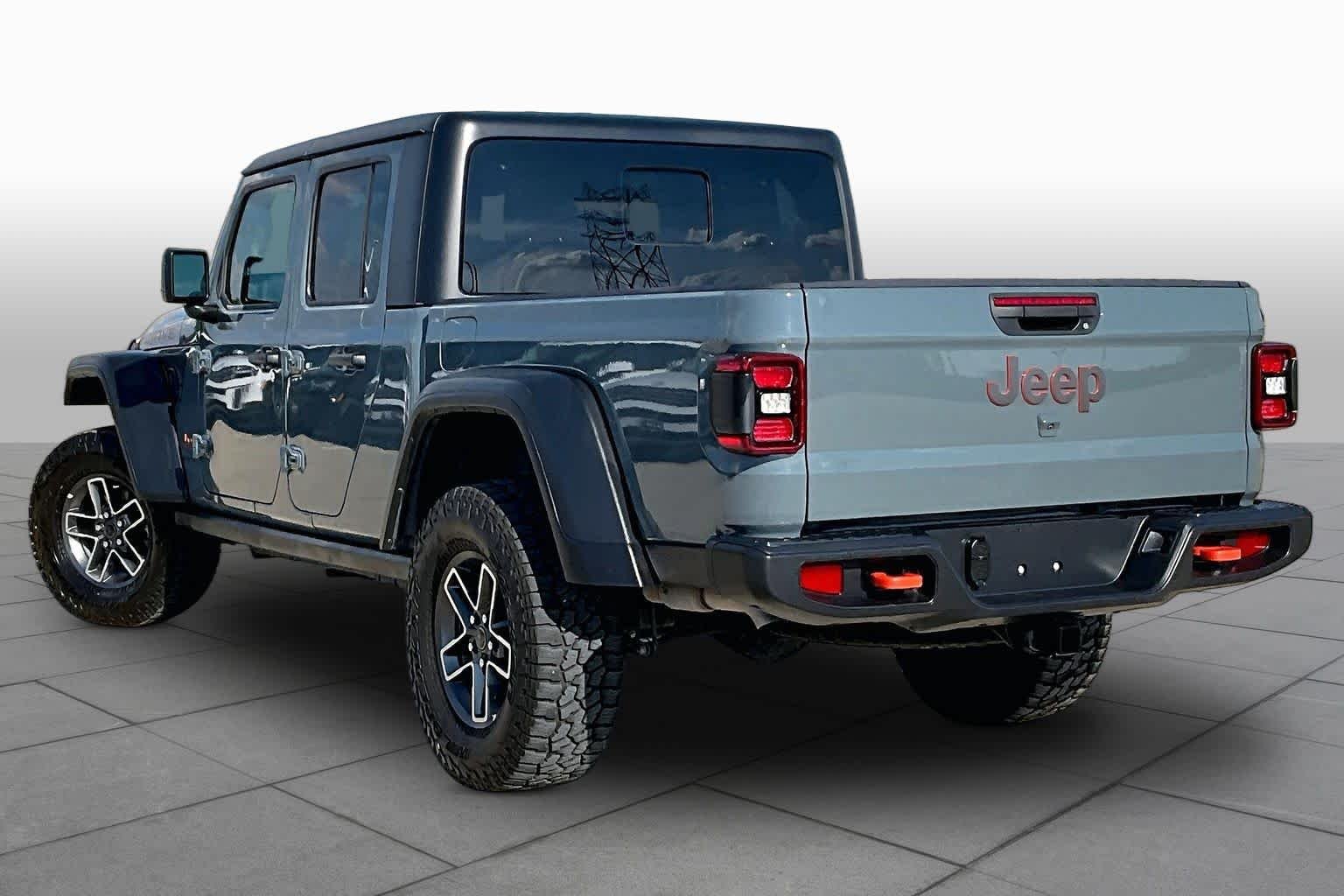 Used 2026 Anvil Clearcoat Jeep Mojave image 12