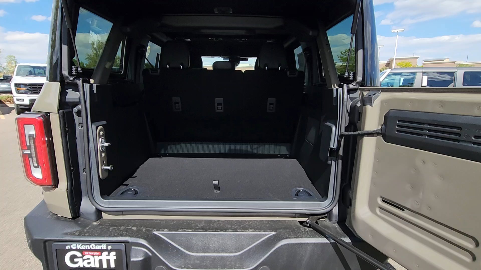 New 2026 Marsh Gray Ford Outer Banks image 38