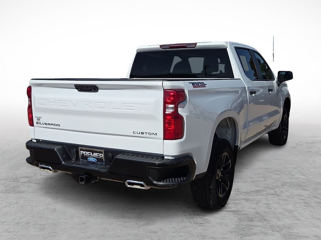 Used 2025 White Chevrolet Custom Trail Boss image 10
