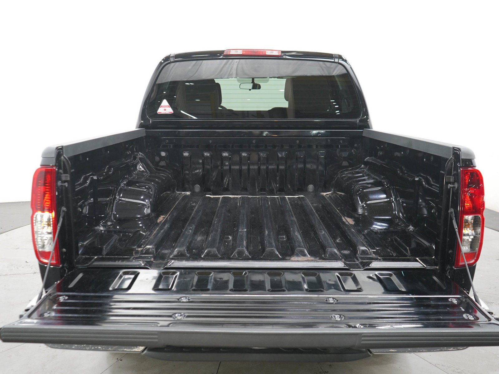Used 2012 Super Black Metallic Nissan SV image 16