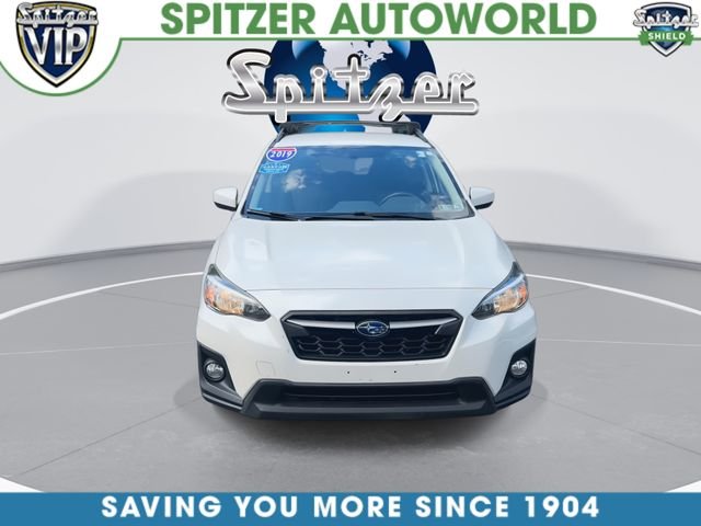 Used 2019 White Subaru 2.0i Premium image 3