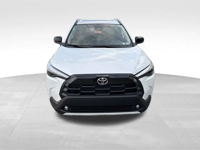 New 2026 Wind Chill Pearl Toyota XLE image 9