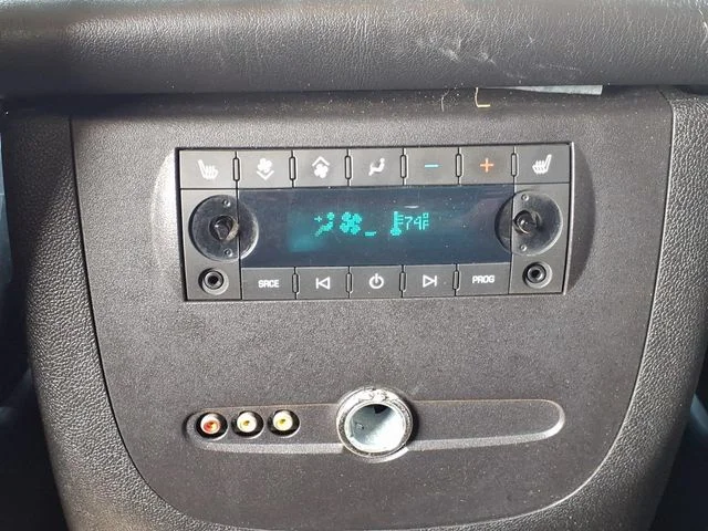 Used 2008 Black GMC Denali image 17
