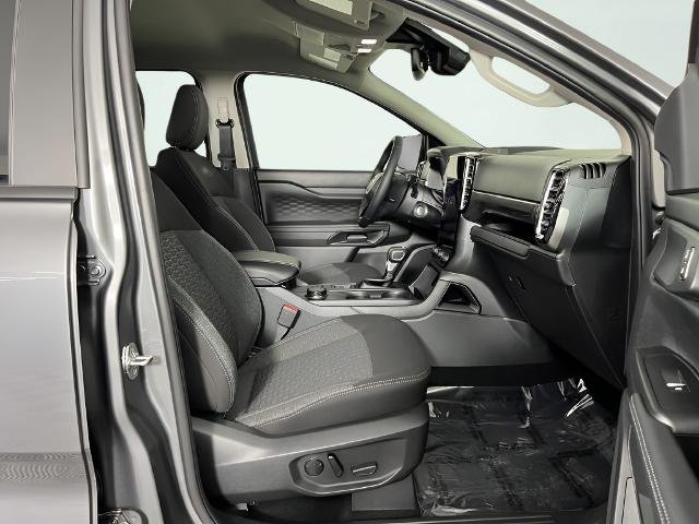 New 2026 Carbonized Gray Metallic Ford XLT image 31