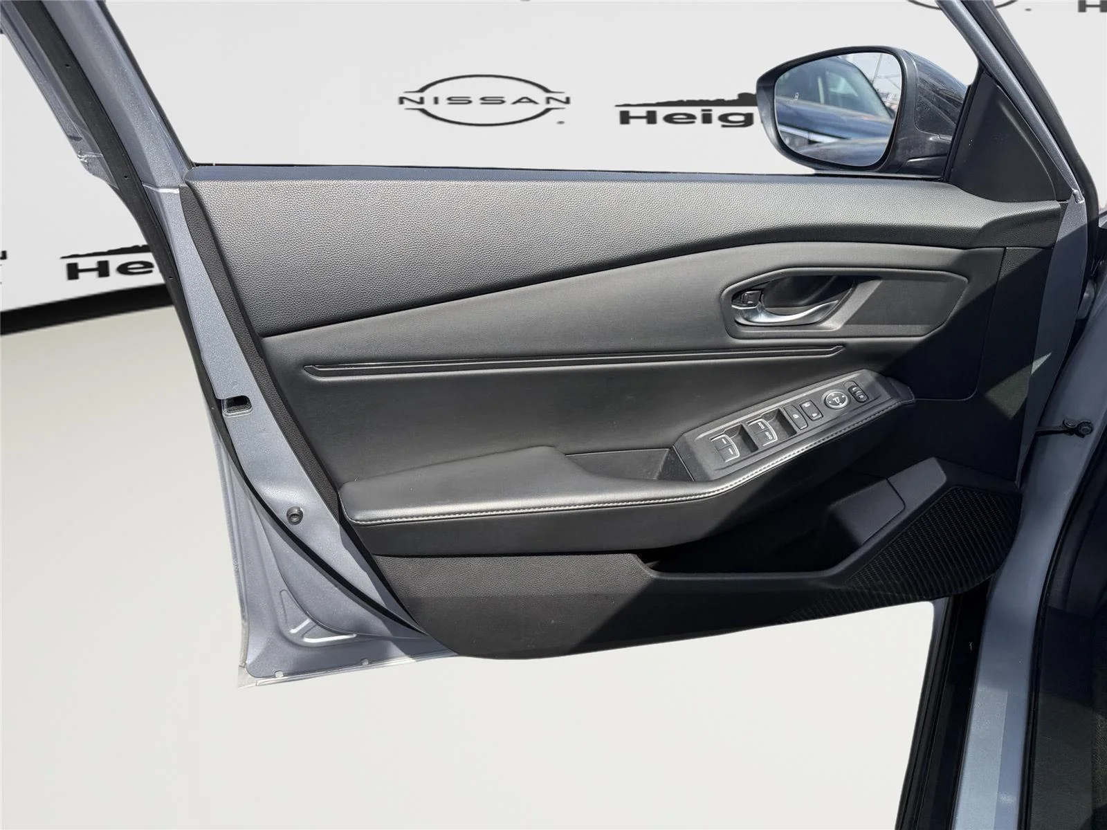 Used 2023 Lunar Silver Metallic Honda Sport image 11