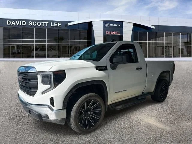 Used 2025 Summit White GMC Pro image 3