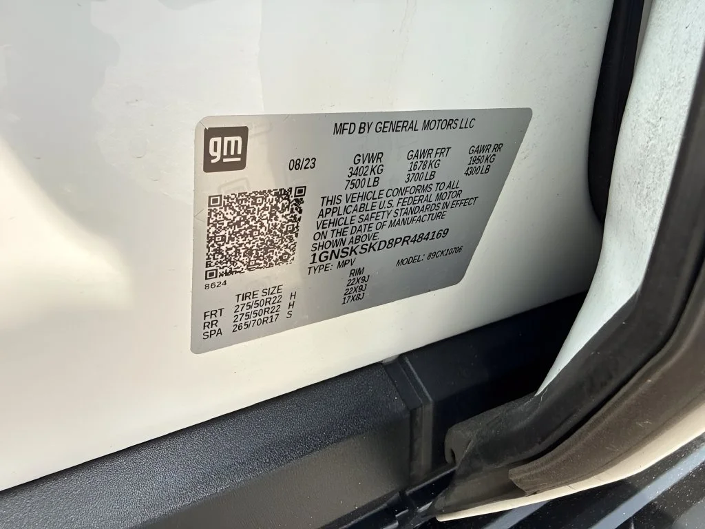 Used 2023 SUMMIT WHITE Chevrolet Premier image 41