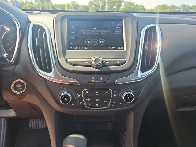Used 2024 Mosaic Black Metallic Chevrolet LT image 18