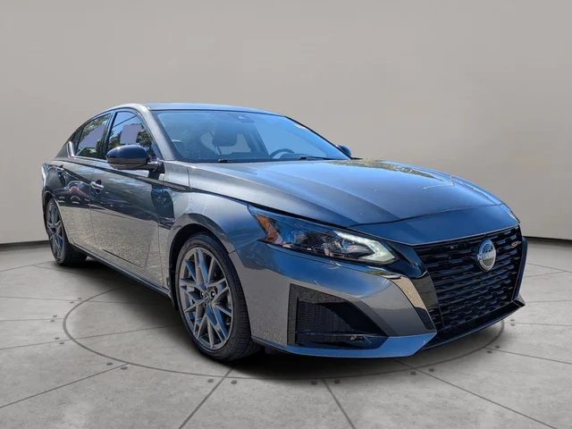 2024 Nissan Altima 2.0 SR