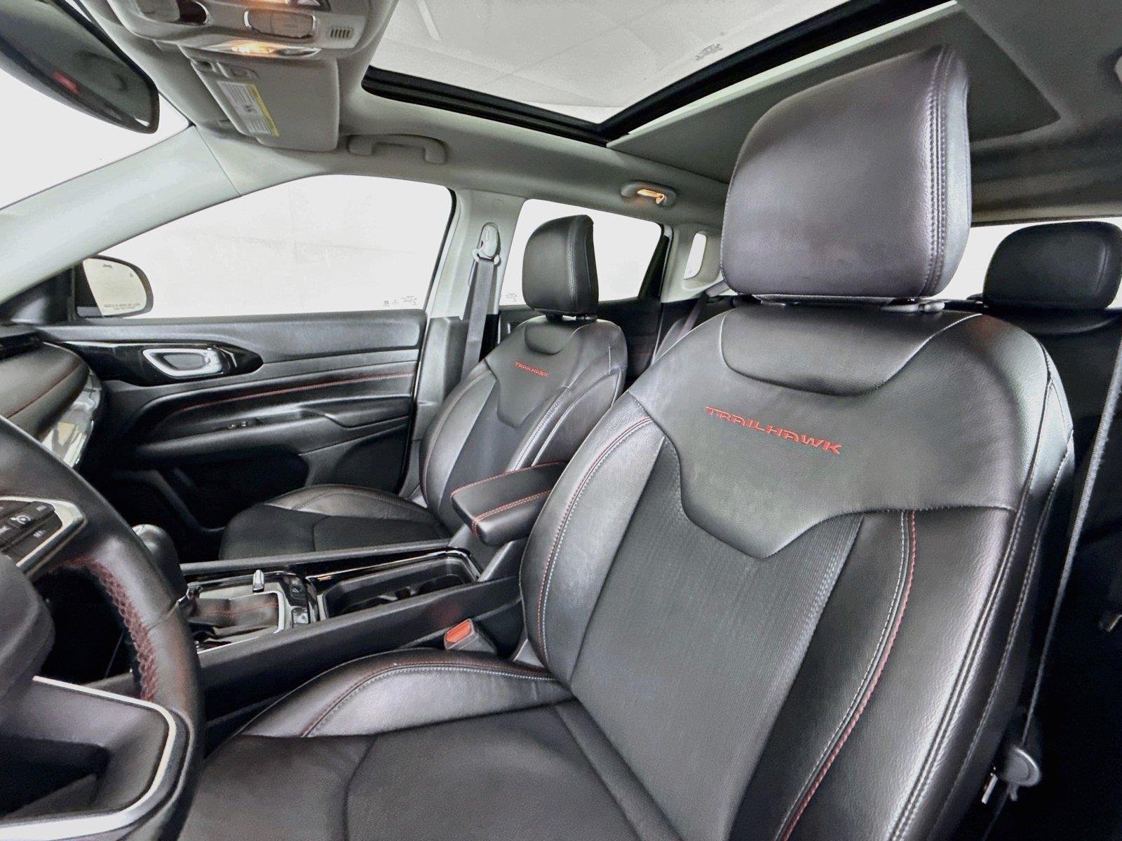 Used 2022 Bright White Clearcoat Jeep Trailhawk image 3
