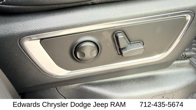 2026 RAM 1500 Laramie - Photo 38
