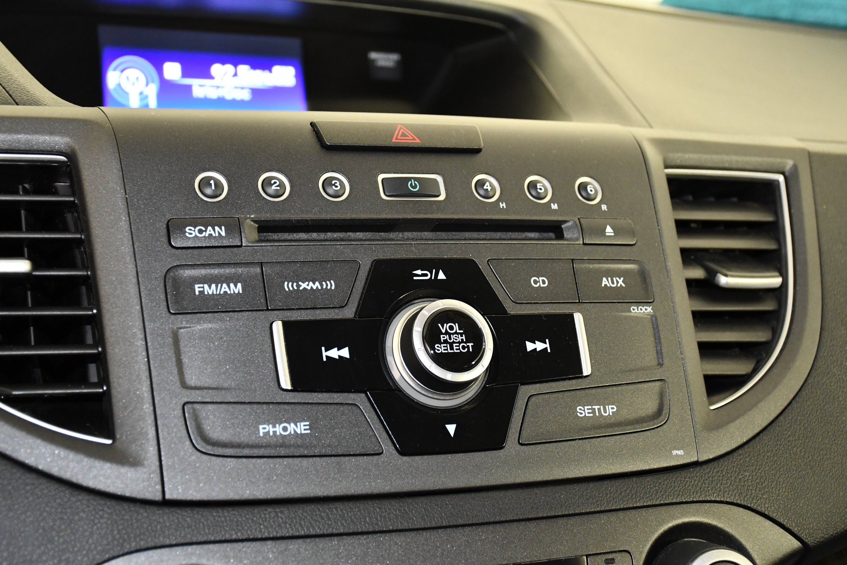 Used 2014 Basque Red Pearl II Honda EX-L image 28