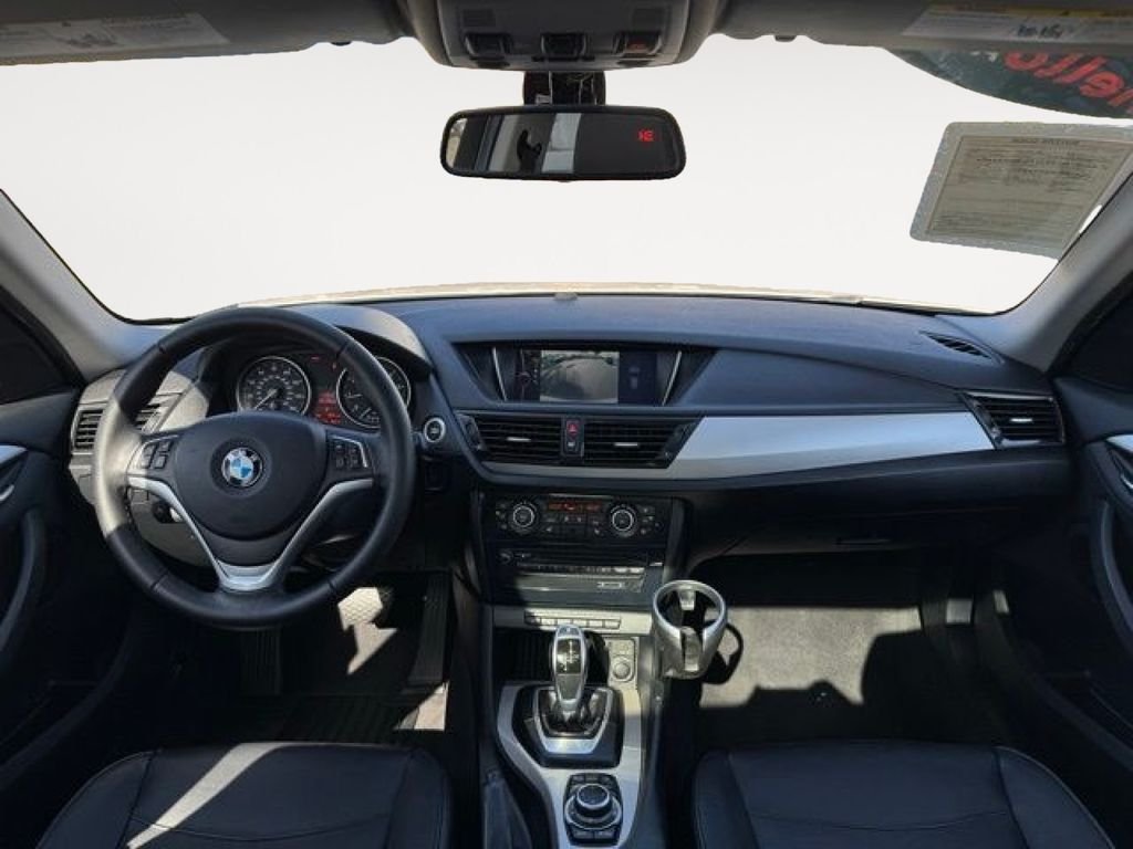Used 2015 Alpine White BMW sDrive28i image 13