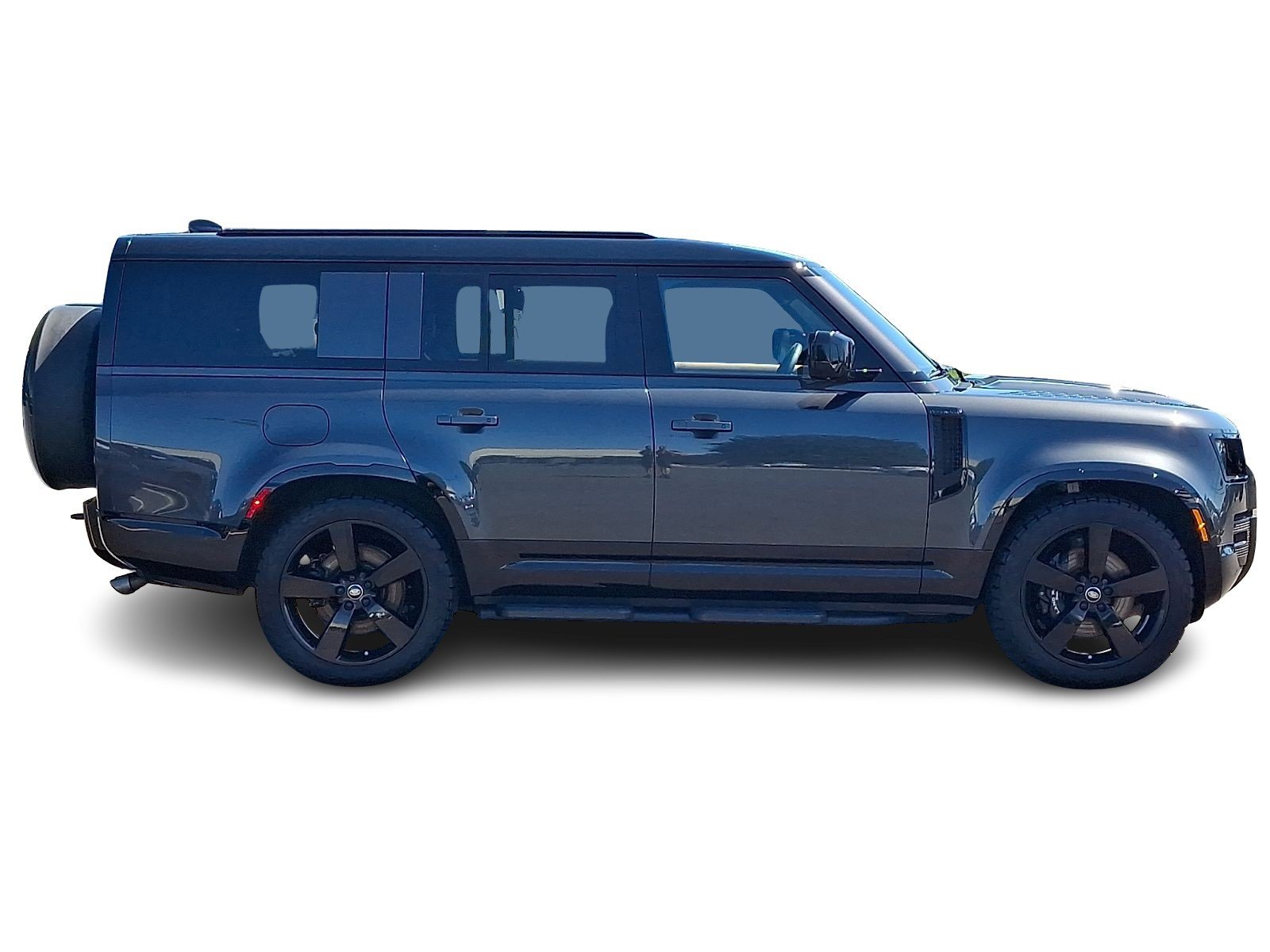 Certified Used 2025 Carpathian Grey Premium Metallic   1Au Land Rover V8 image 4