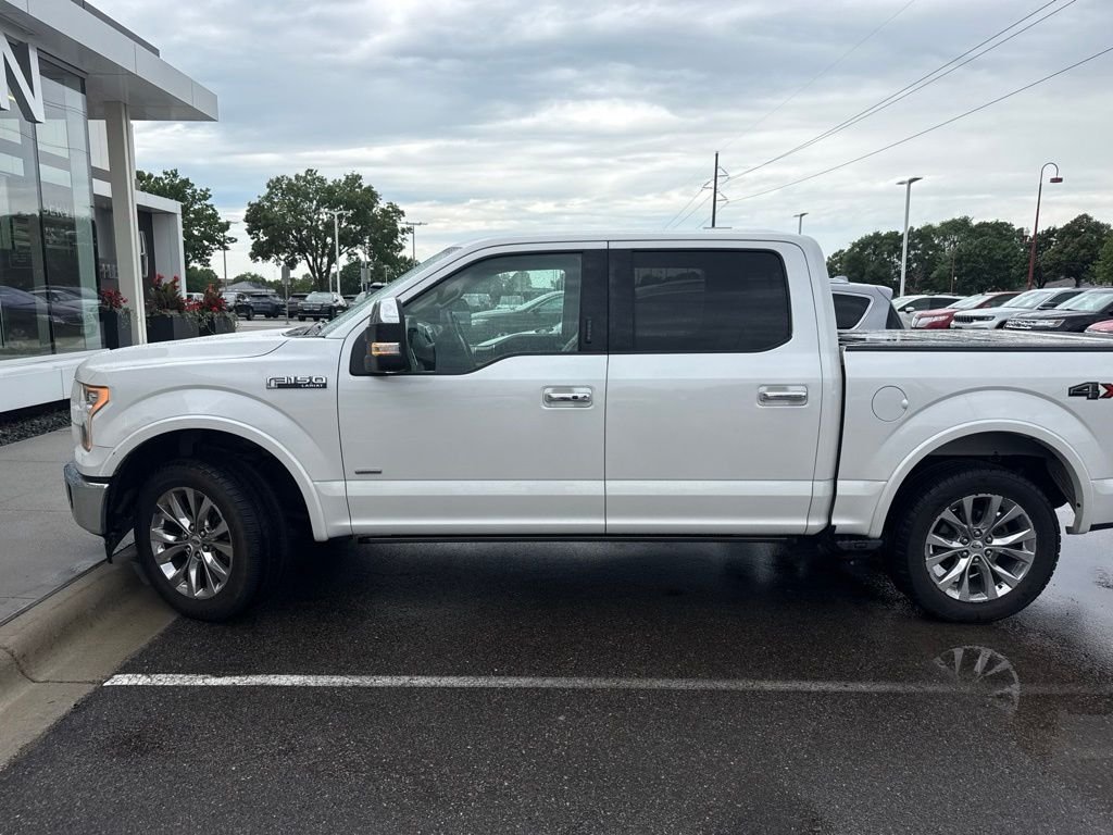 Used 2017 White Ford Lariat image 9