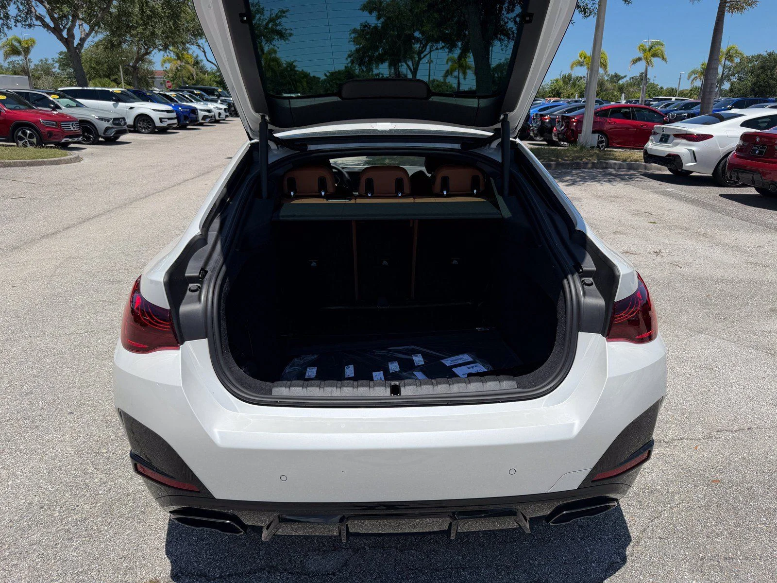 New 2026 Mineral White Metallic BMW M440i image 12