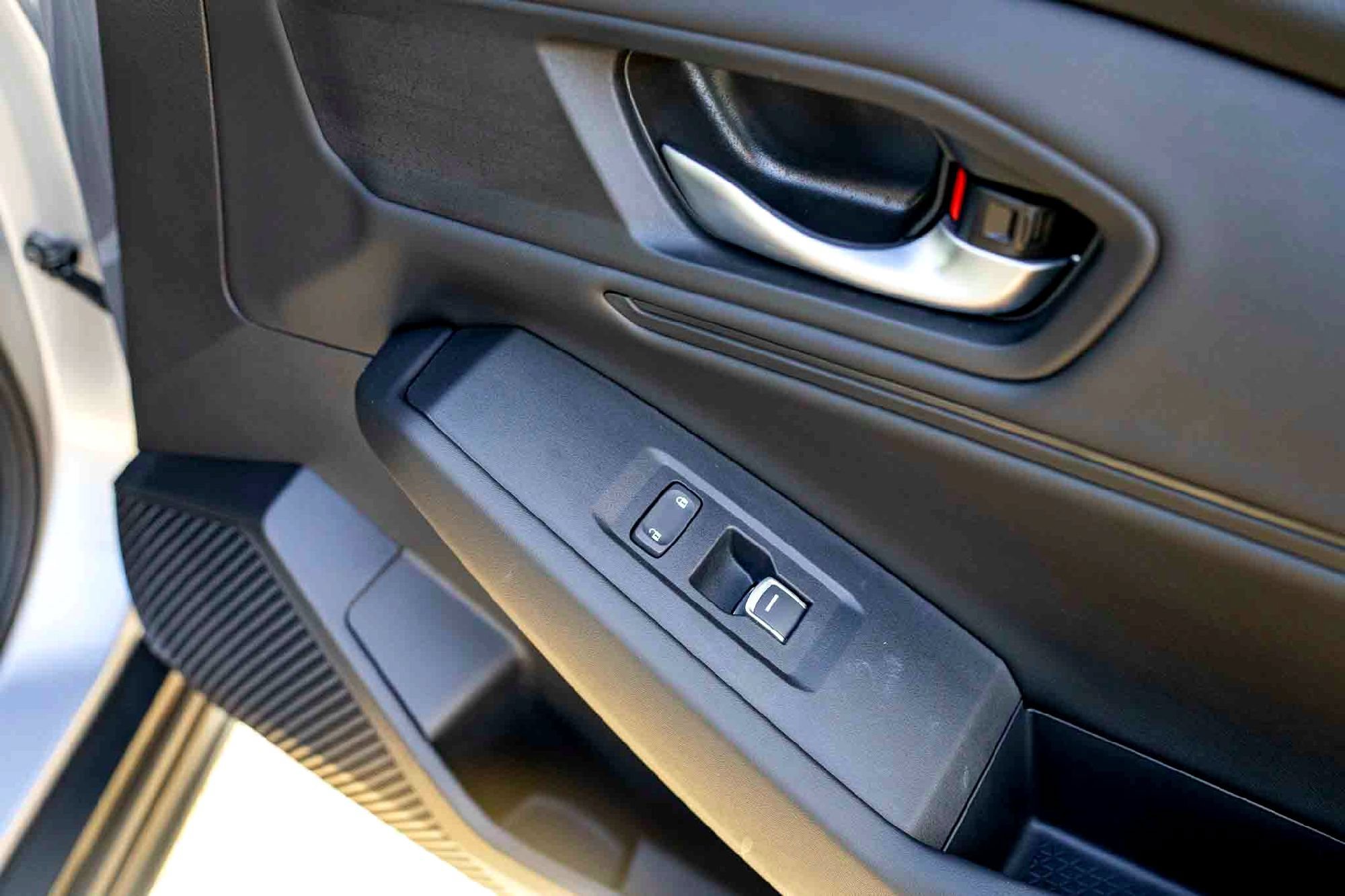2025 Honda Accord SE - Photo 60