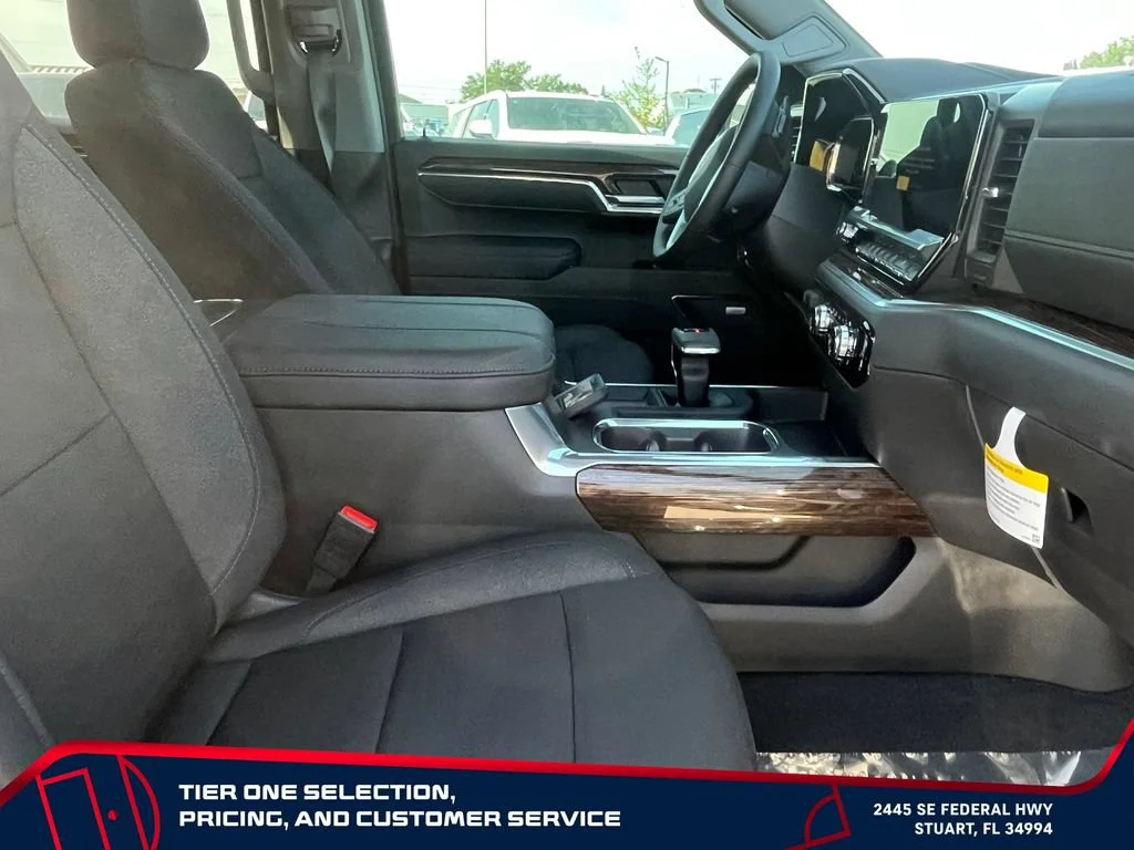New 2026 Sterling Metallic GMC Elevation image 20