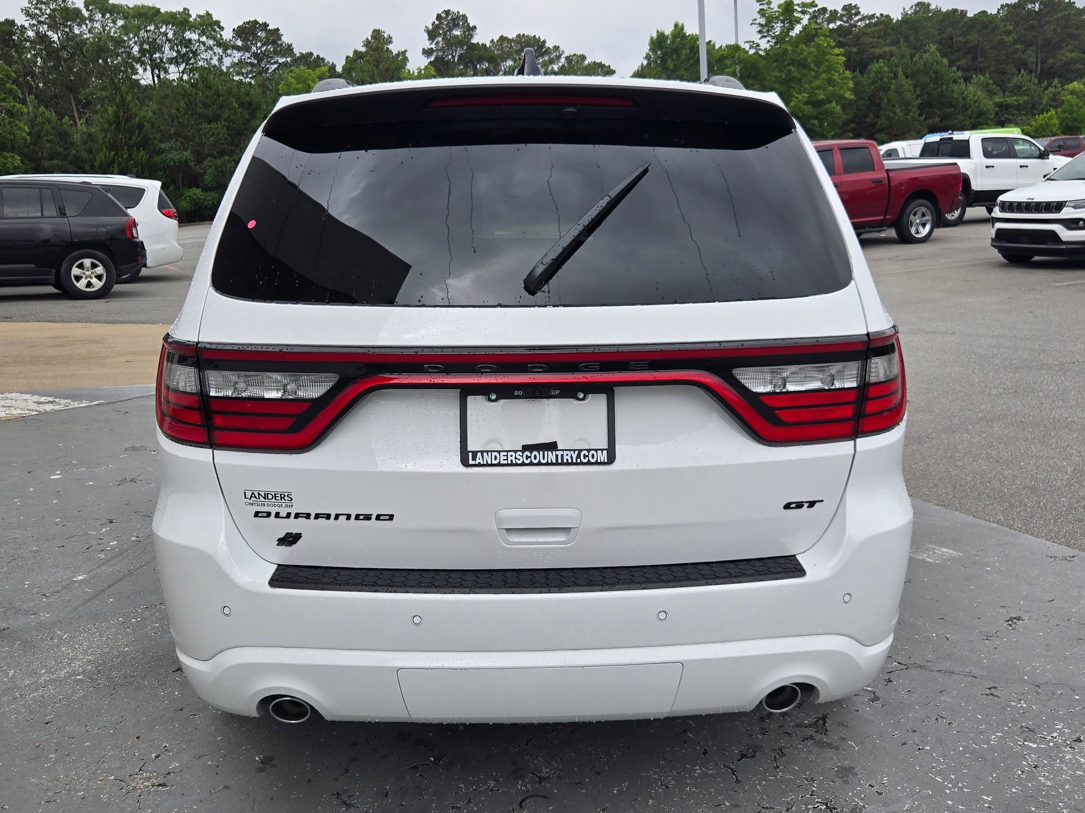 New 2026 White Knuckle Clear-Coat Exterior Paint Dodge GT HEMI V8 image 6