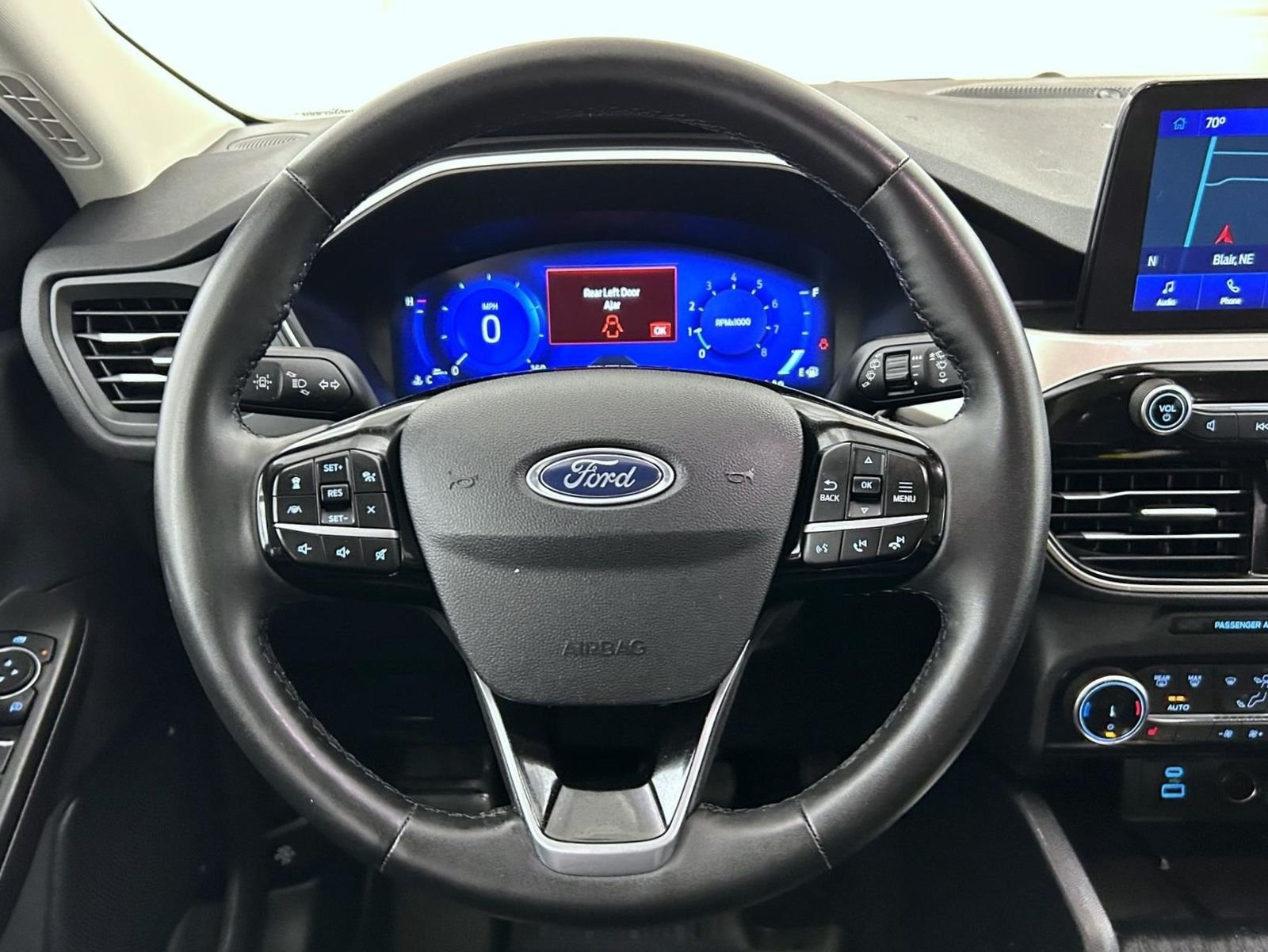 Used 2022 Gray Ford SEL image 11