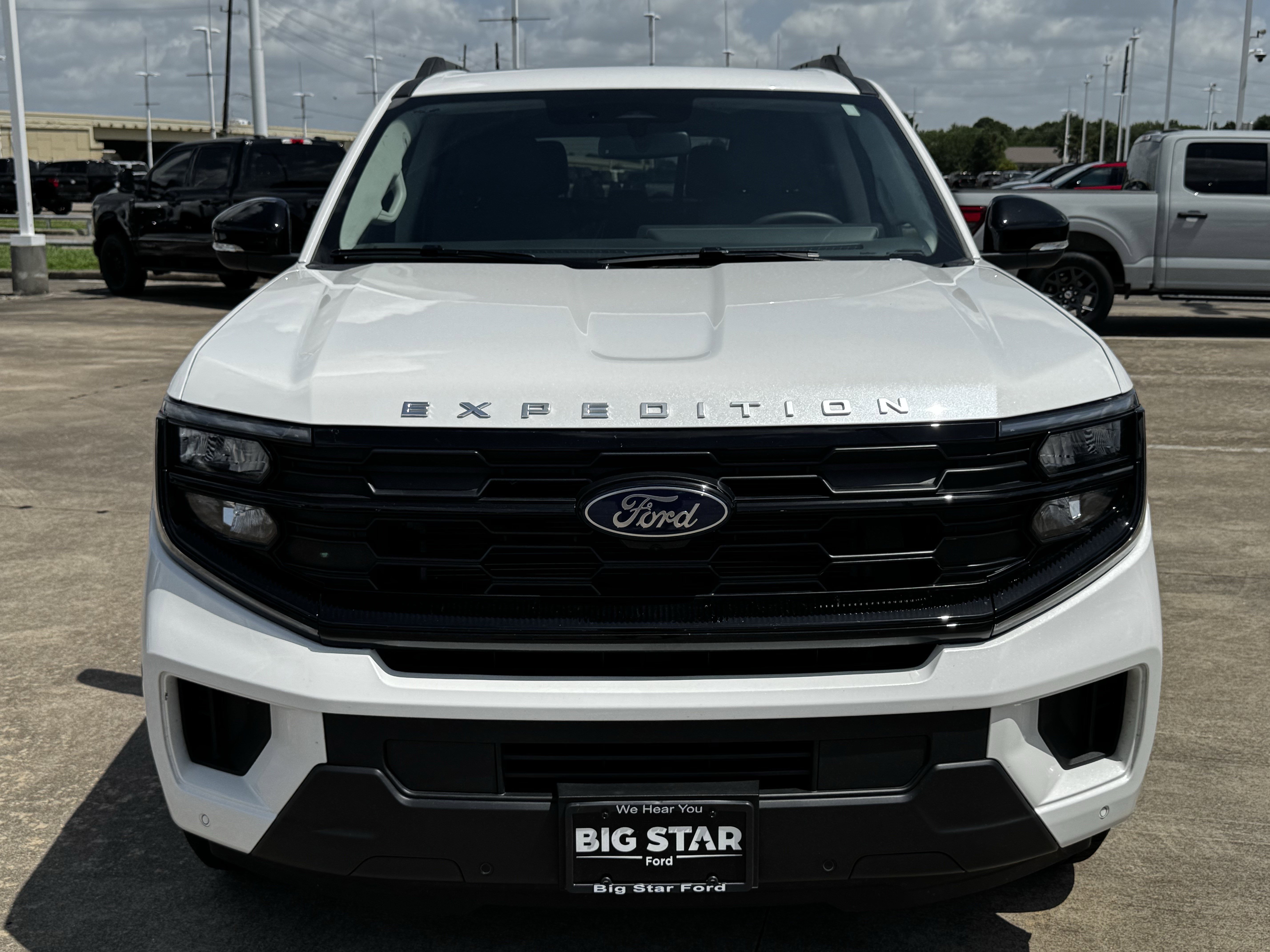 New 2026 Star White Metallic Tri-Coat Ford Active image 3
