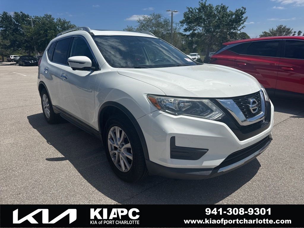 2017 Nissan Rogue SV