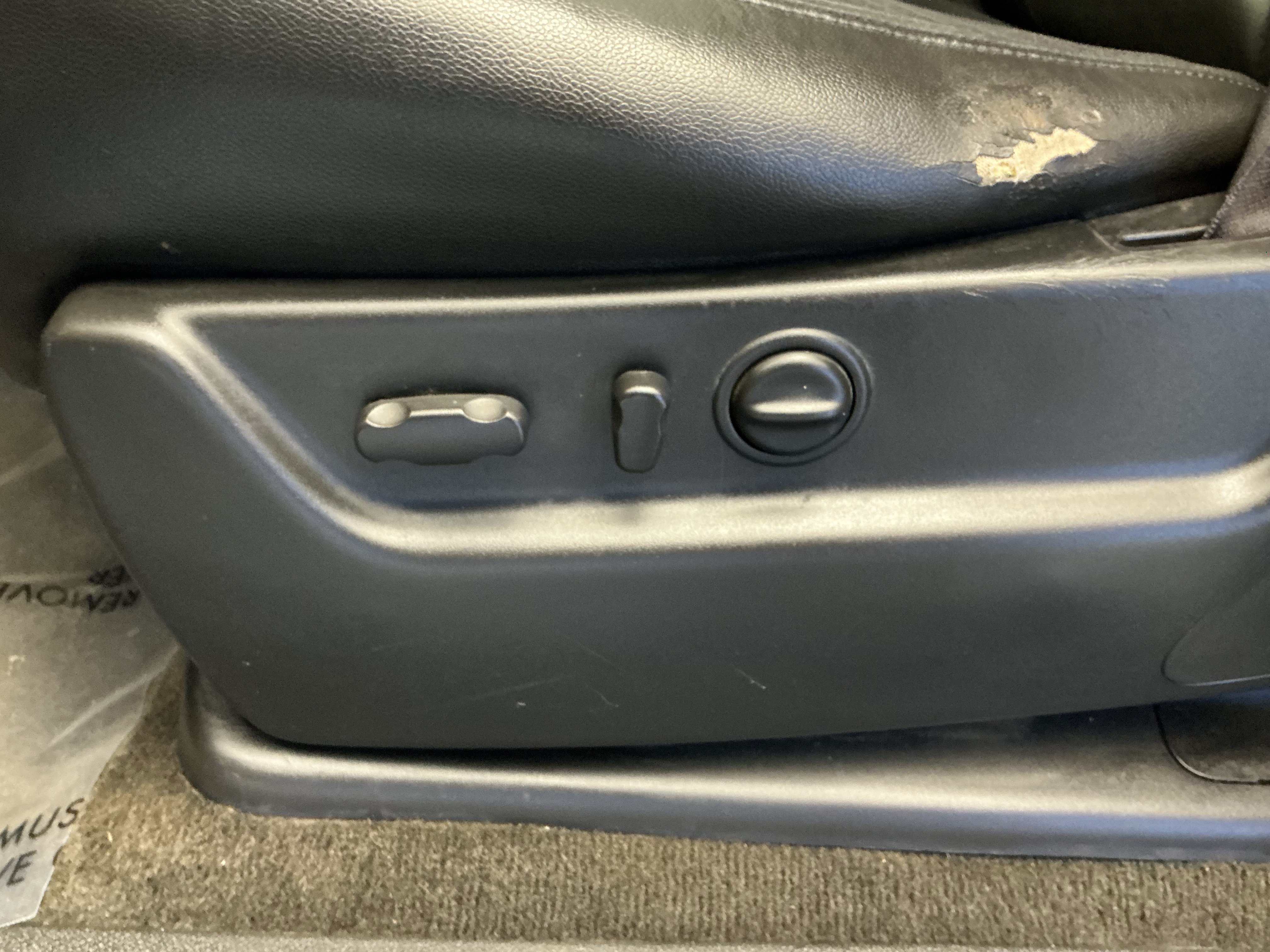 Used 2012 Silver Ice Metallic Chevrolet LT image 13