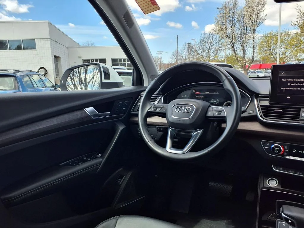 Used 2021 Ibis White Audi 45 Premium Plus image 21