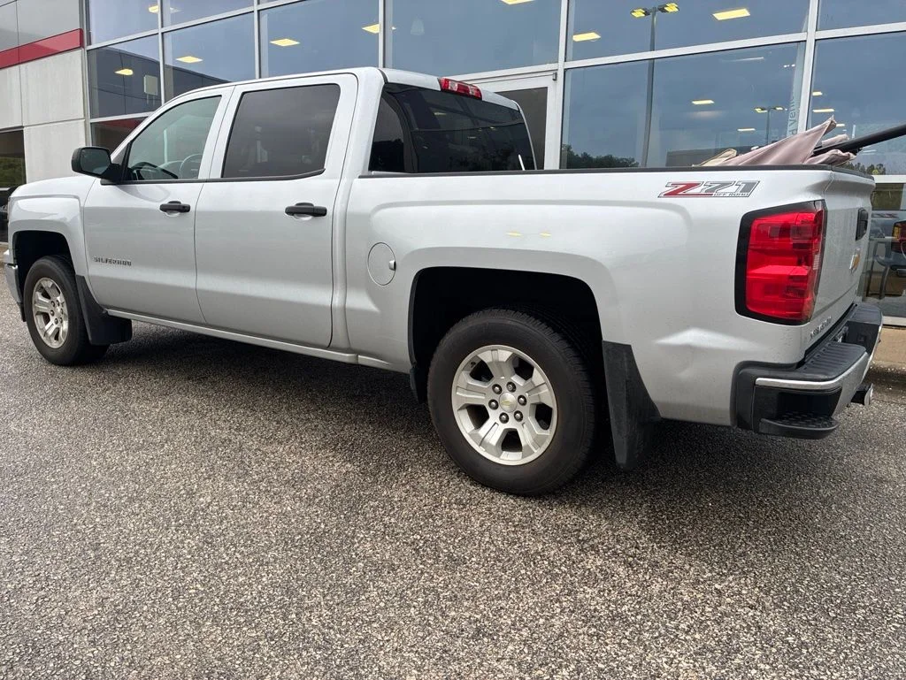 Used 2014 Chevrolet Silverado 1500 LT with VIN 3GCUKREC2EG286505 for sale in Hoover, AL