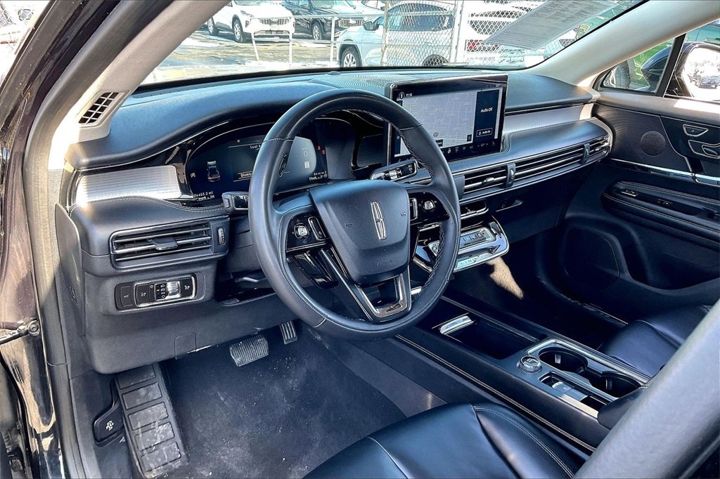 2023 LINCOLN CORSAIR - Image 11