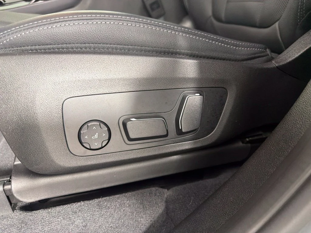 Certified Used 2024 Gray BMW xDrive30i image 24
