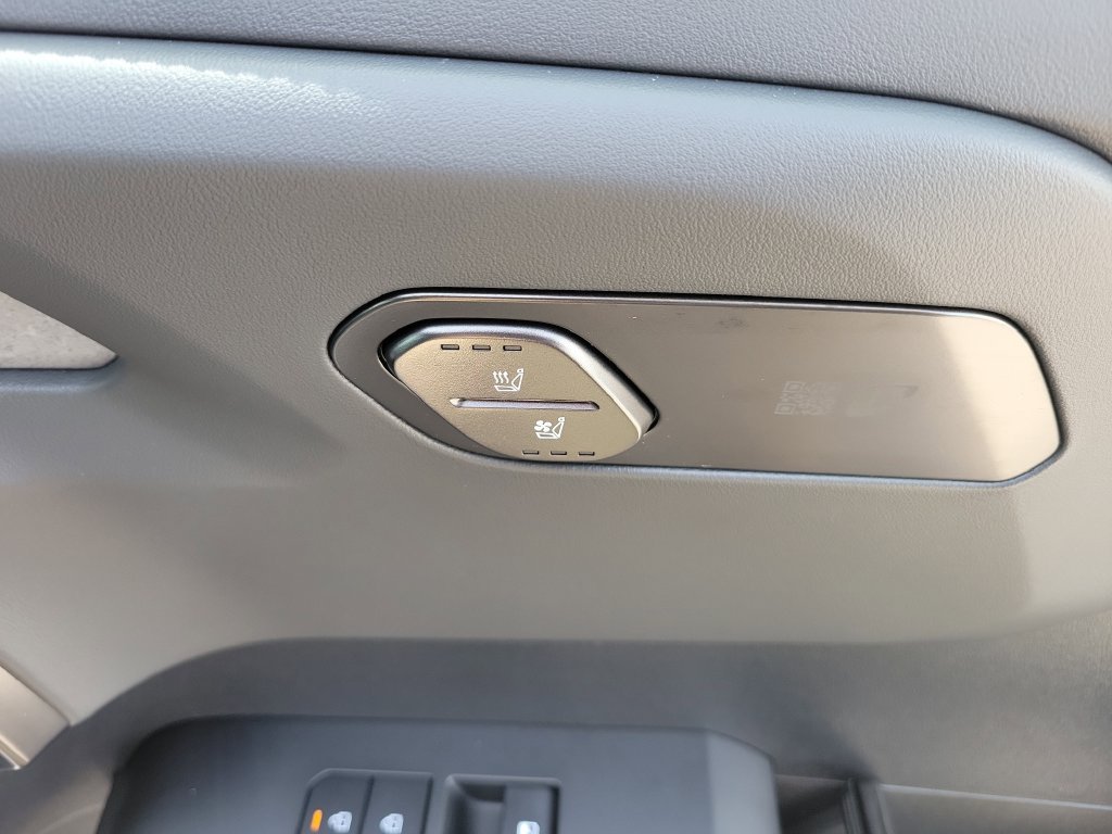 New 2027 Terrain Brown Matte Kia X-LINE SX image 12