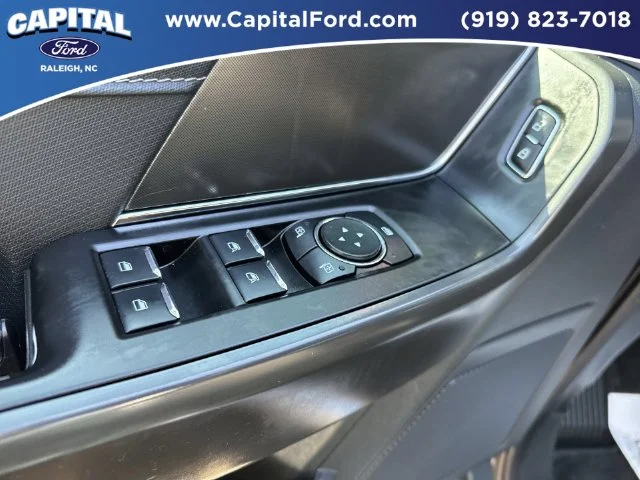 Used 2024 Silver Ford XLT image 21