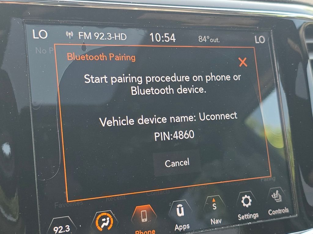 Used 2020 Velvet Jeep Limited image 7