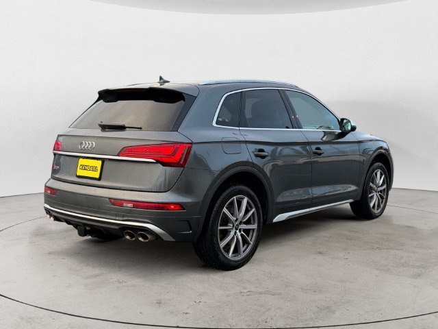Used 2024 Gray Audi Premium Plus image 5