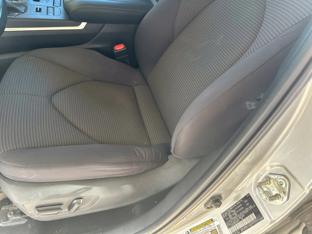 Certified Used 2021 Celestial Silver Metallic Toyota L image 15