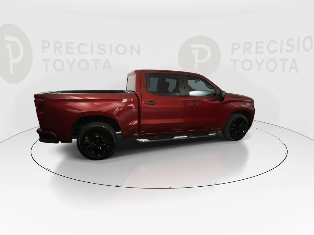 Used 2019 Cajun Red Tintcoat Chevrolet Custom image 20