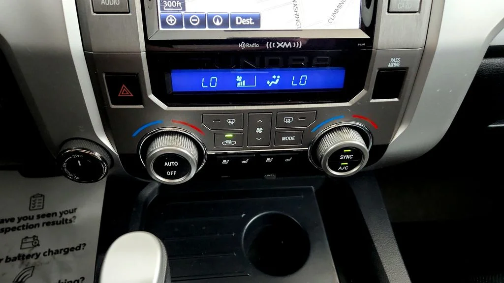 Used 2019 Gray Toyota Platinum image 30