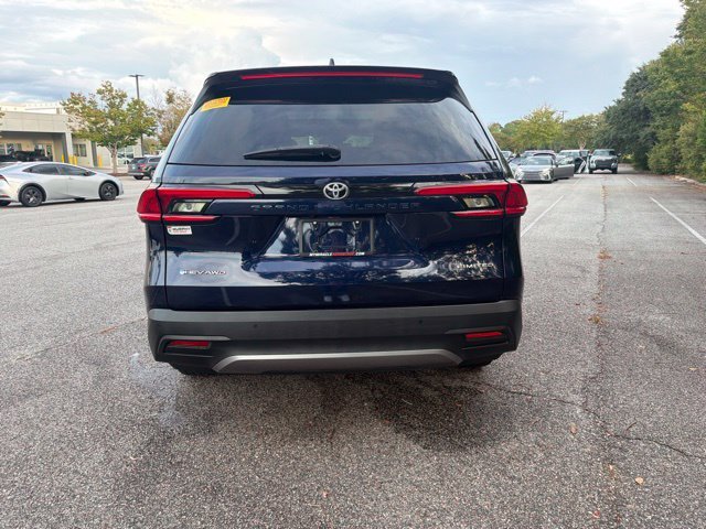 Used 2024  Toyota Limited image 6