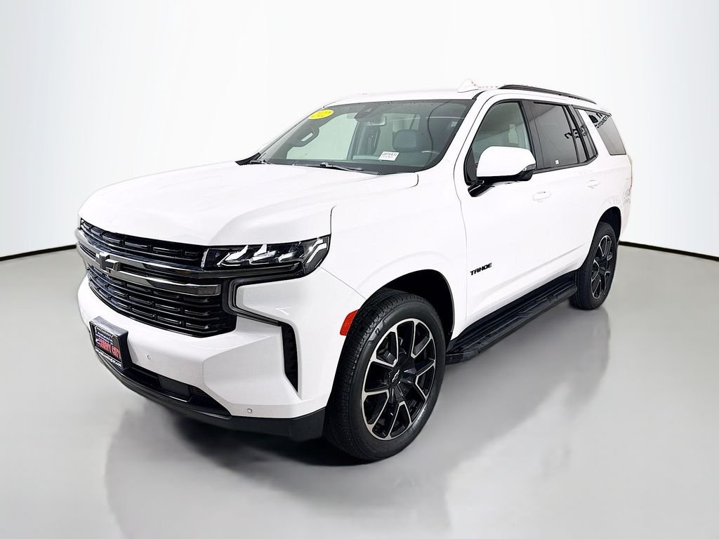 Used 2022 White Chevrolet RST image 3