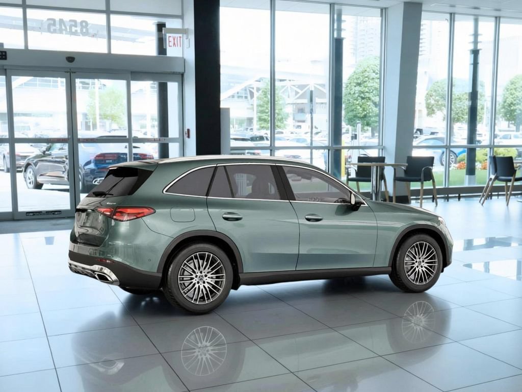 New 2026 Verde Silver Metallic Mercedes-Benz GLC 300 image 59