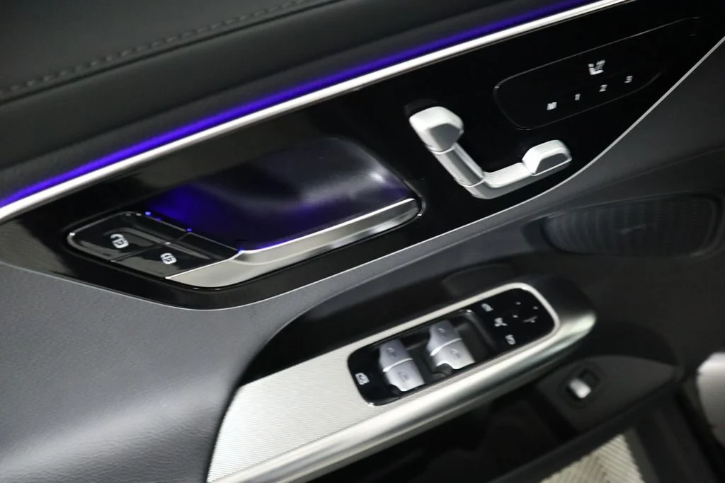 2025 Mercedes-Benz GLC Base - Photo 23