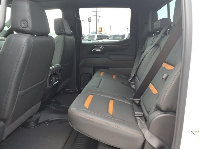 2026 GMC Sierra 1500 AT4 - Photo 10