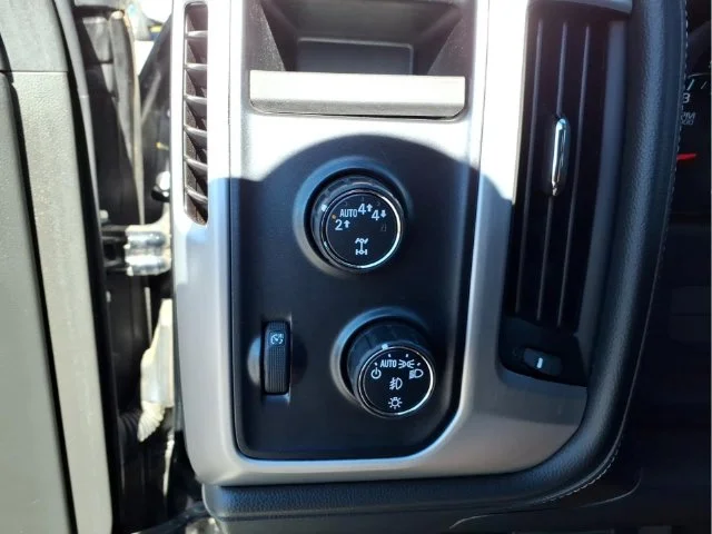Used 2017 Black GMC SLE image 17